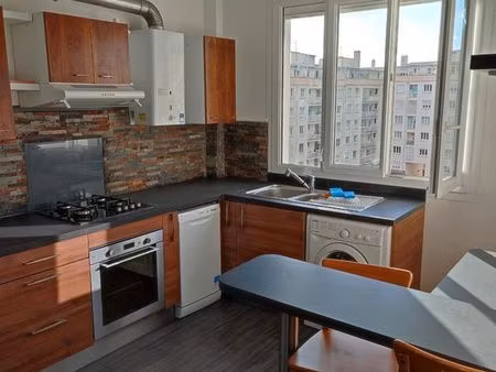 t2 meublé  quartier sainte thérèse avec garage