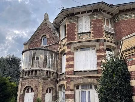 studio 1 pièce 25 m²