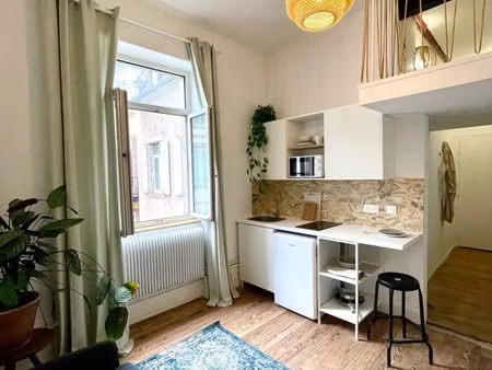 meublé avec mezzanine