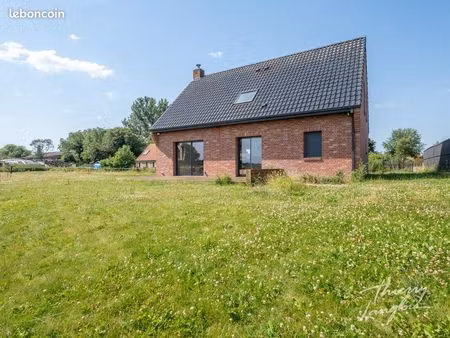 maison 7 pièces 135 m²