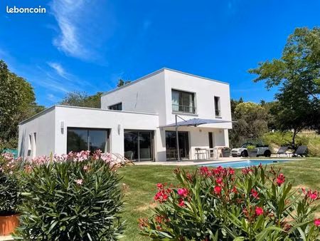 goyrans - villa t5 meublée de 157m² avec piscine et vue pyrénées
