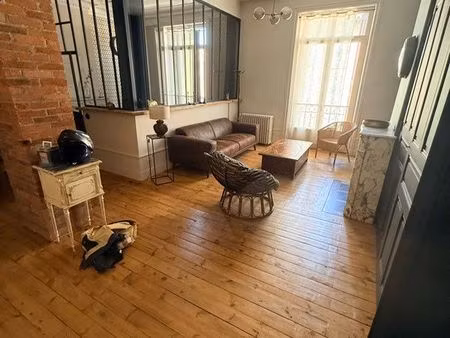 loue appartement meublé 87 m2 le puy centre