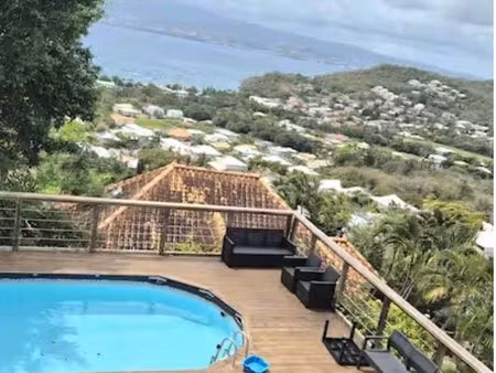 magnifique f2 vue mer et piscine - anse à l’âne