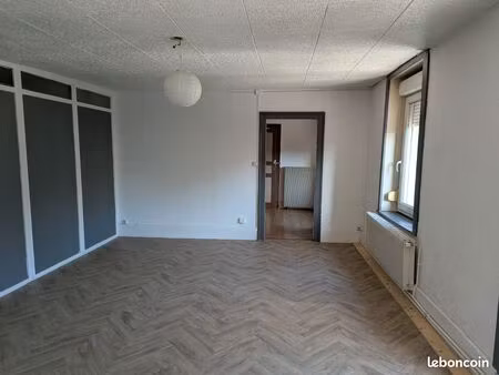 grand t3 lumineux avec garage – espaces verts – petit prix