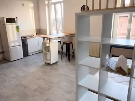 studio meublé toutes charges comprises