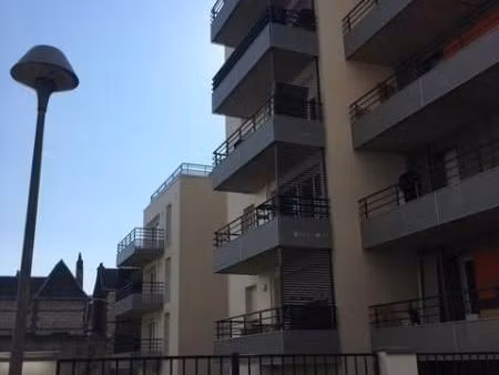 appartement 3 pièces 64 m²