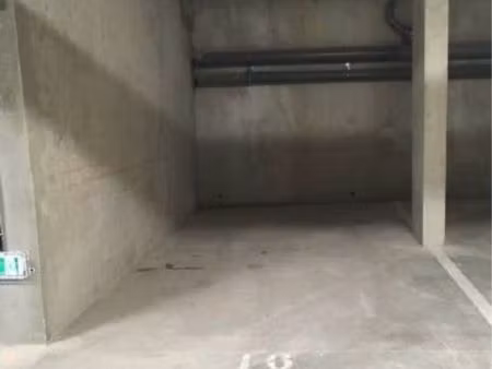 location place de parking - paris 10ème