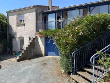 vente maison à l'île-d'elle (85770) : à vendre / 132m² l'île-d'elle