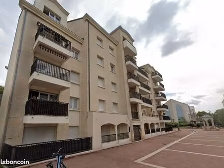 appartement 3 pièces 82 m²