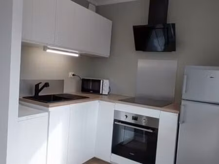 a louer studio 32 m2 quartier bollée