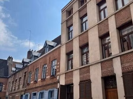 studio 1 pièce 30 m²