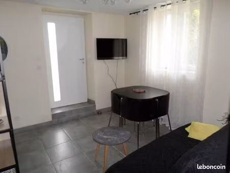 chambre 1 pièce 10 m²