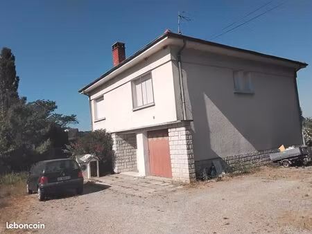 loue maison de village