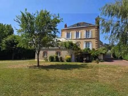 vente maison à chartres (28000) : à vendre / 220m² chartres