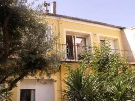 location appartement 2 pièces meublé à nîmes (30000) : à louer 2 pièces meublé / 45m² nîme