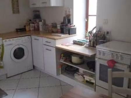 location appartement 2 pièces meublé à nîmes (30000) : à louer 2 pièces meublé / 47m² nîme