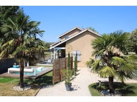 maison de plain pied avec piscine - 135 m² - terrain 1100 m²