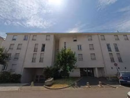 location appartement t1 meublé à nantes (44000) : à louer t1 meublé / 19m² nantes