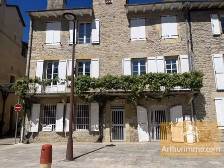 location commerce 5 pièces à marvejols (48100)