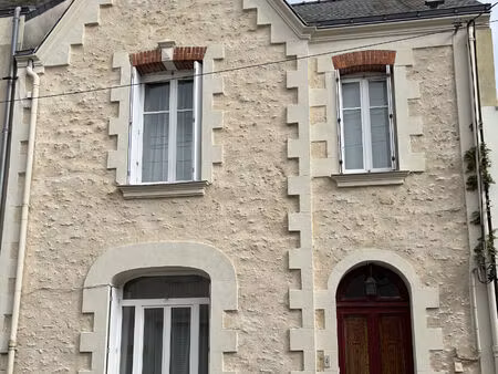 location maison 4 pièces  96.00m²  machecoul