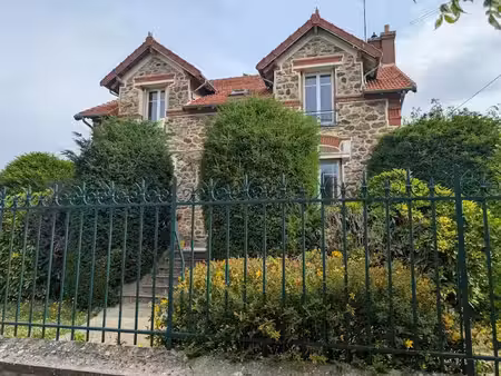 location maison 5 pièces 152.01 m² à nangis (77370)  1 543 €