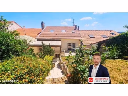 maison de village 5 pièces 170 m²