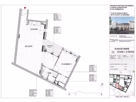 grand 2 pièces avec extérieur – immeuble historique réhabilité