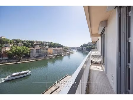 magnifique t3 renové vue exceptionnelle