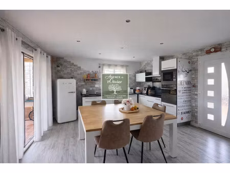 propriété avec deux logements
