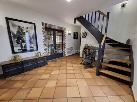 maison de 201 m² à merignies