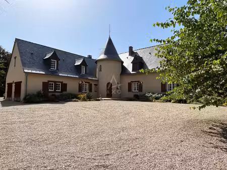 vente maison mire  412m² 14 pièces 488 000€ avec garage