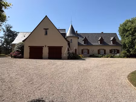 vente maison mire  412m² 14 pièces 542 000€ avec garage