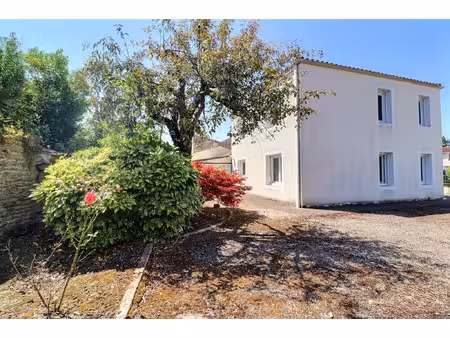 centre saint-pierre-la-noue - villa 4 chambres + bureau sur