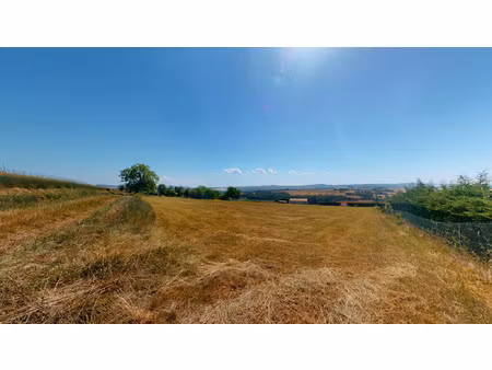 aulhat flat - parcelle constructible 5680m2