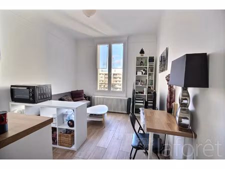 appartement courbevoie 2 pièce(s) meuble 21.38 m²