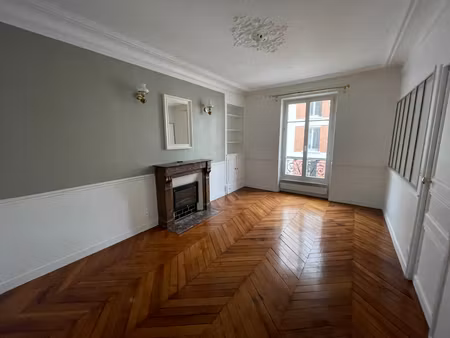appartement levallois perret 3 pièce(s) 50.04 m2