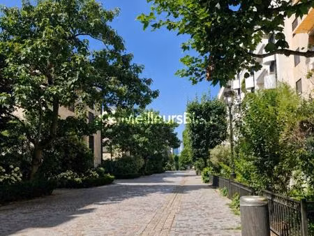studio dans quartier fleuri rare