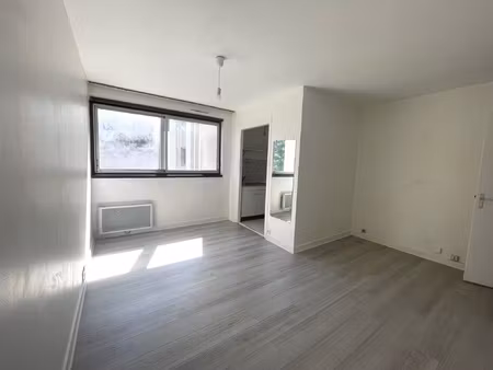 studio - 27 53m2 - vincennes