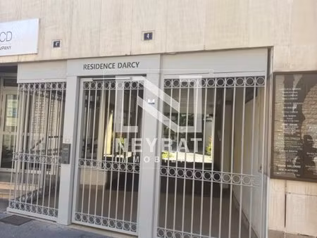 box de garage dans residence securisee  hyper centre dijon darcy