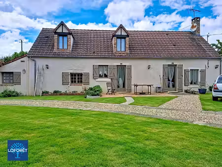 maison de caractère 124 m² ? 4 chambres ? grange et dépendances ? entre bourges et saint-a