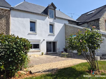 maison de bourg à grazay