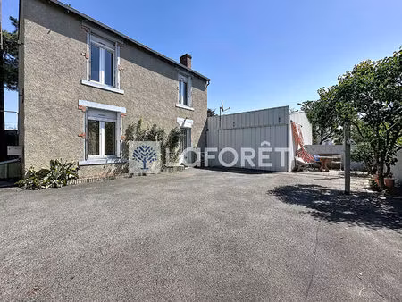maison saint varent