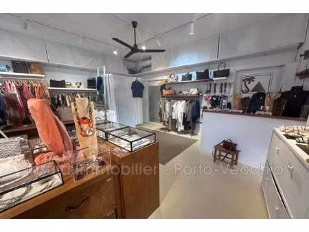 maroquinerie à vendre
