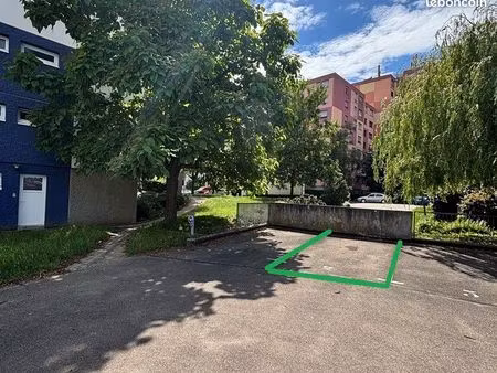 parking sécurisé