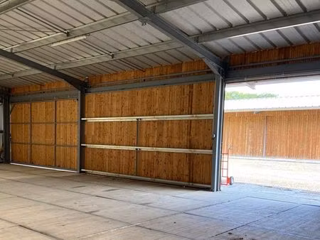 local de stockage 135 m² à louer – treignac