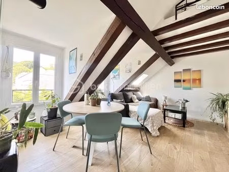 studio 1 pièce 25 m²