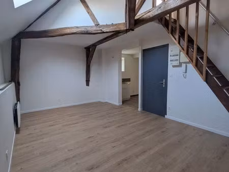 t2 45m² centre ville de baugé