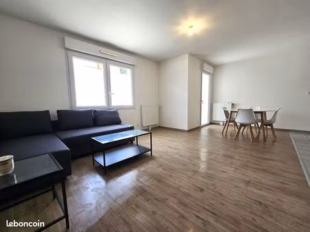 à louer – appartement t2 meublé 52 m² – centre de carquefou