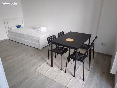 studio meublé 23m2