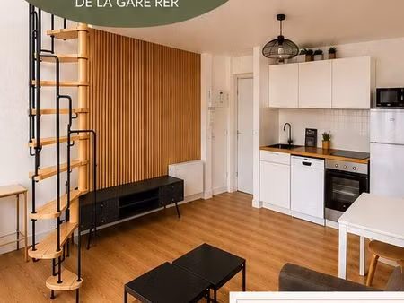 loft meublé mery sur oise 5min de la gare a pied